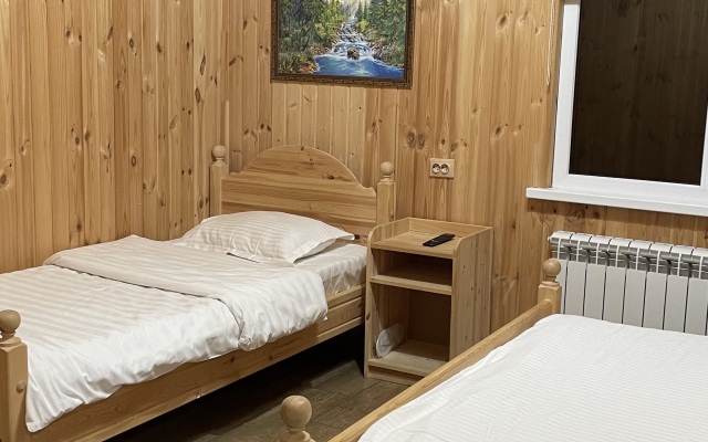 Kyarcha Guest House