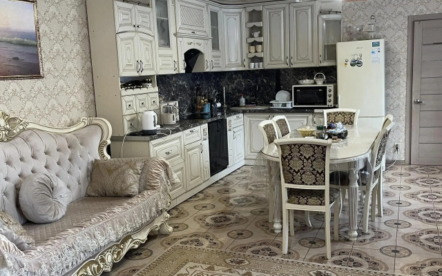 Dom na Kurdzhieva Private House