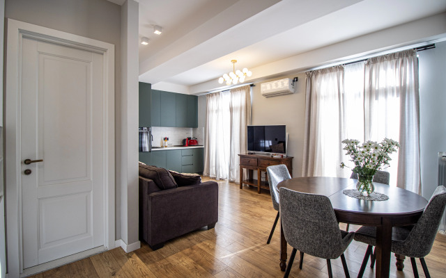 Апартаменты Nino's on Giorgi Chubinashvili street