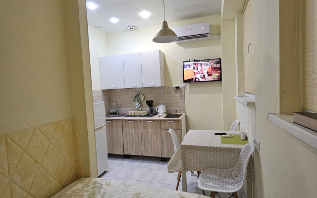Studiya Na Tyulpanov 25 Flat