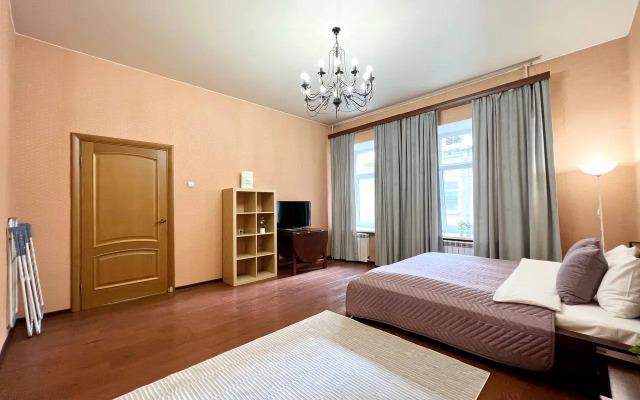 Квартира двухкомнатная «Гости Дома»