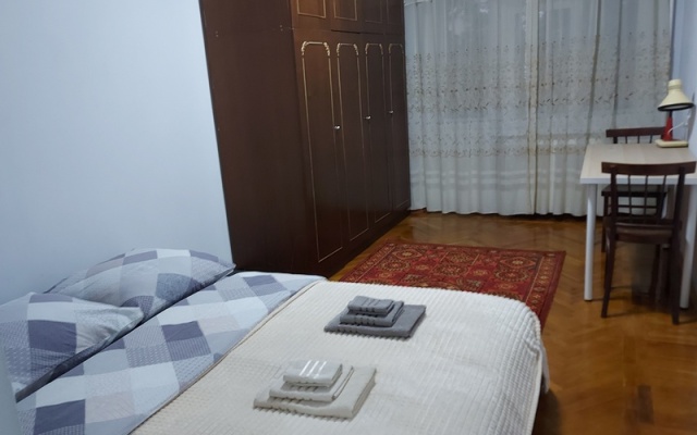 V Rayone Meduniversiteta Flat
