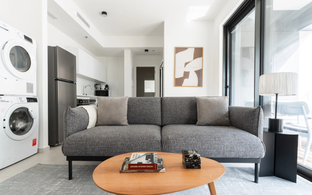 Blueground at New Nort ID61 Apartments
