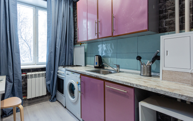 Na Ulitse Dmitriya Ulyanova 17k2 Flat