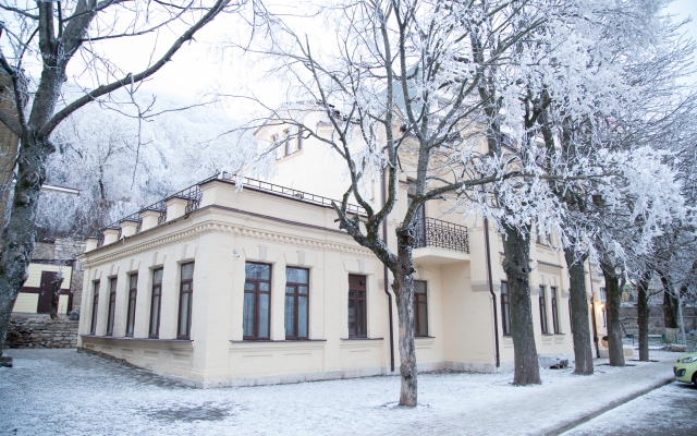 Meditsinskij Tsentr Knyazhna Meri Mini-Hotel