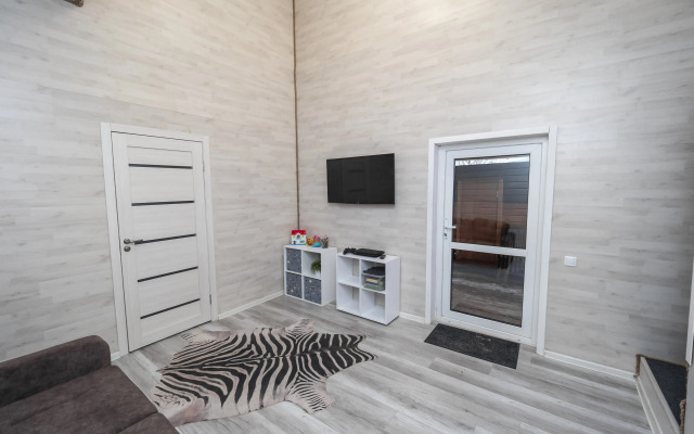 Guest house Dacha V Geshe na 12 chelovek