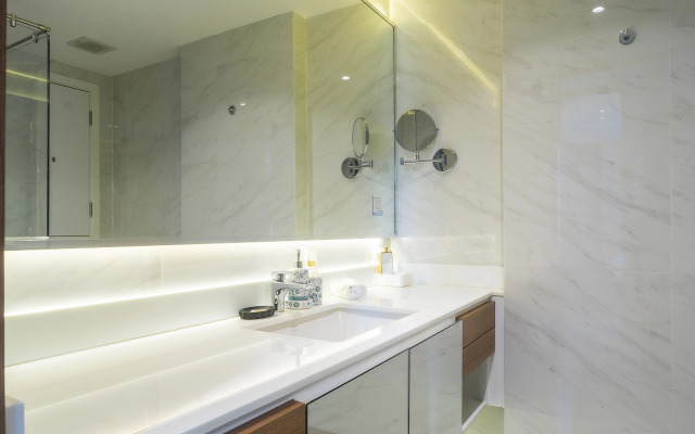 Апартаменты Beachfront 1501 br at Wyndham Naithon Phuket