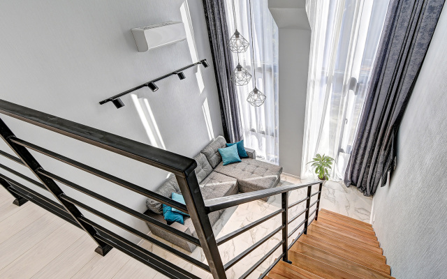 Апартаменты двухуровневые на Мамайке