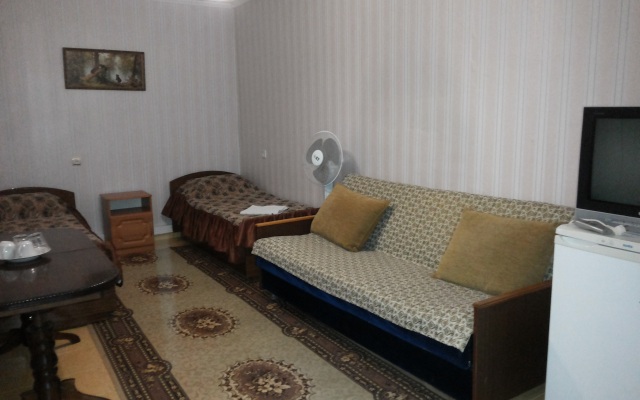 Irina Guest House