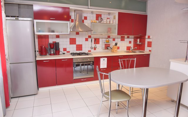 Апартаменты Sutki VIP на Володарского