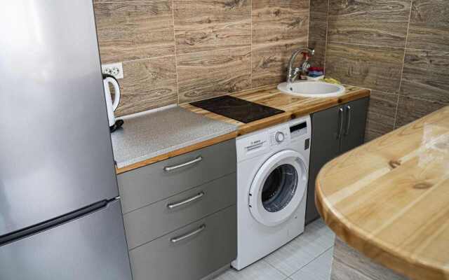 Zeyskaya 220 flat
