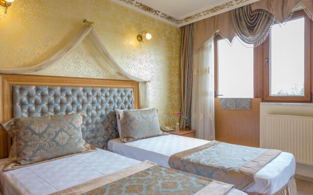 Sea House Suites