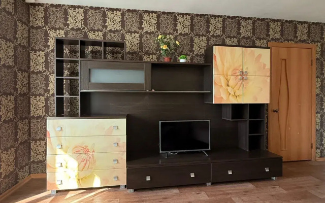 2-Komnatnaya Na Sosnovoy 12 Flat