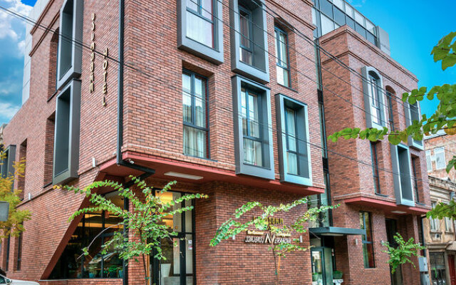 Veranova Hotel