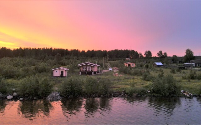 Dom Dlya Otpuska na Beregu Ozera Maslozero Guest House