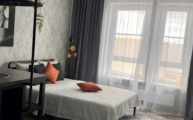 Novaya Loft Studiya Ryadom s Metro Flat