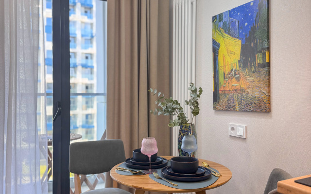 Vangog Dizaynerskaya Studiya Flat