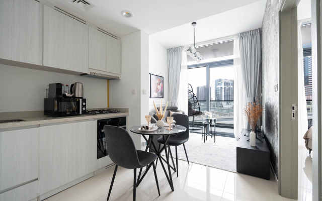 Keyrock Modern 1BR in Zada Pool & View Apartments