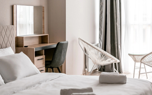 Апартаменты Жасмин от Ирины Савельевой - С лаундж-зоной и балконом- В курортной зоне- У входа в верхний Национальный парк