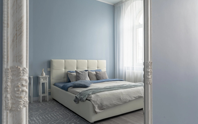 Квартира у Таврического Сада