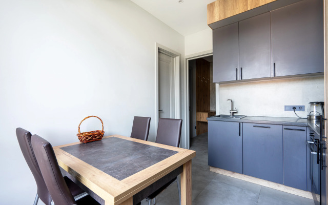 Dvukhkomnatnye U Morya, Zhk Kvatro Apartments