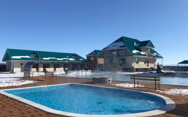 Akvamarin Hotel