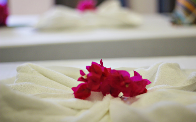 Aya Beach Bungalows Hotel