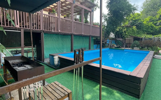 Semeyny Guest House
