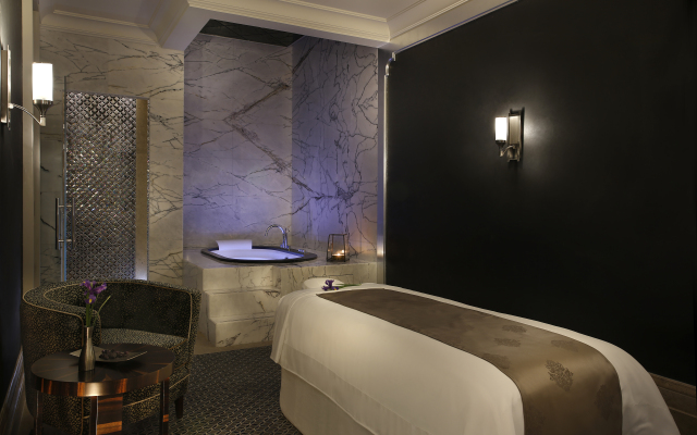 Al Habtoor Palace Hotel