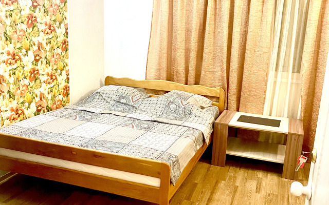 Na Koltsevoy Ulitse Apartments