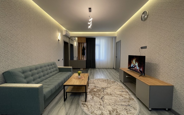 City Plaza Spartak 1 Apartments