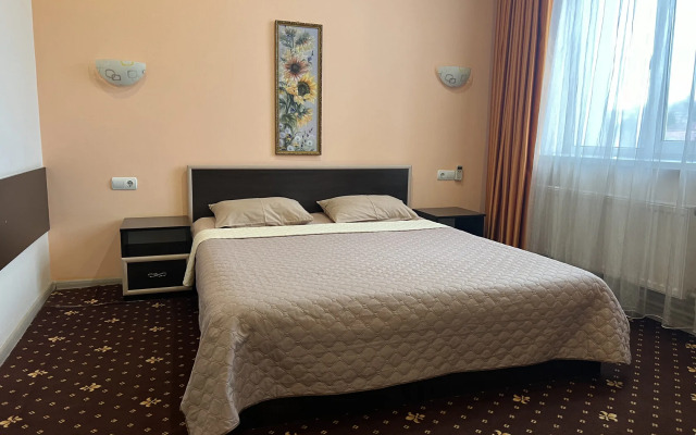 Yuzhnyij Dvorik Mini-Hotel