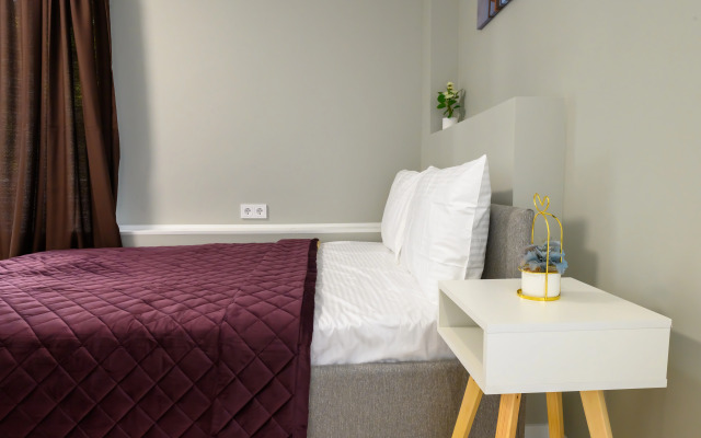 Апартаменты 4 комфортно и точка на Мантулинской 20