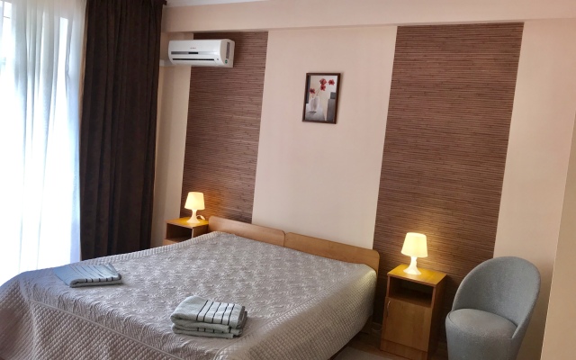 San-Mari Guest House
