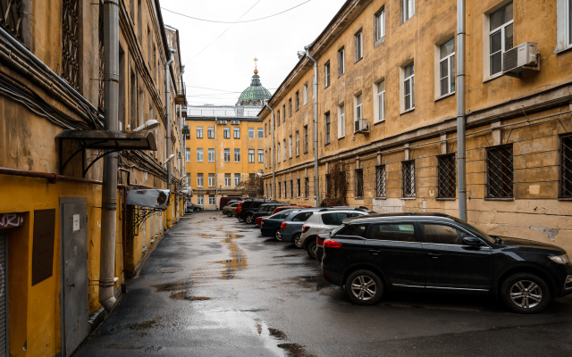 Квартира двухкомнатная у Казанского Собора «Гости Дома»