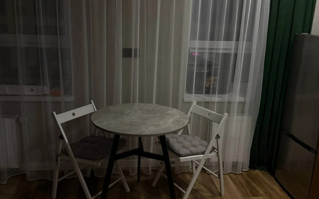 Квартира Студия на Петрозаводской 45 Космос