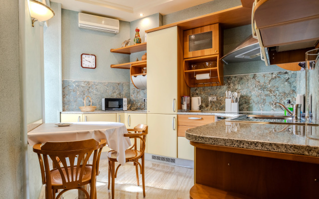 Апартаменты Роскошные с Видом на Кремль