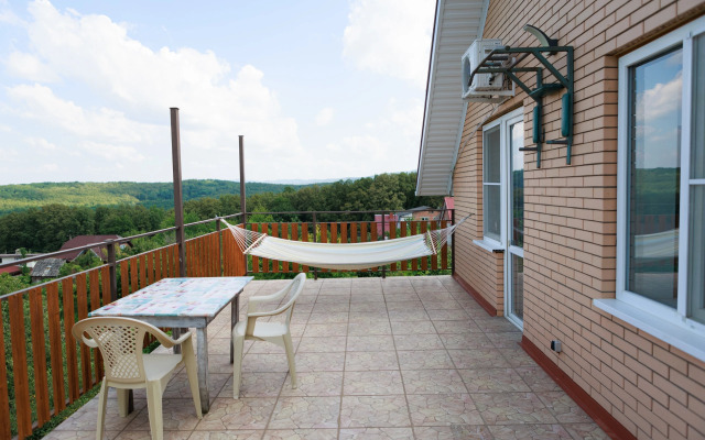 S Otkrytoy Terrasoy  Private house