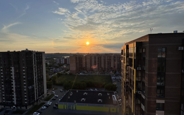 Nasutki38 Tsentr Zerkal'noye otrazheniye Apartments