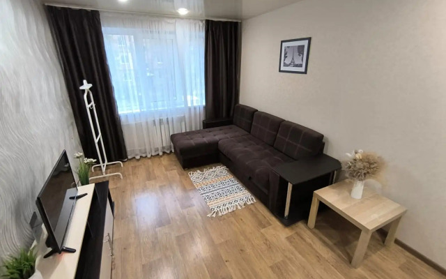 Апартаменты Октябрьской революции