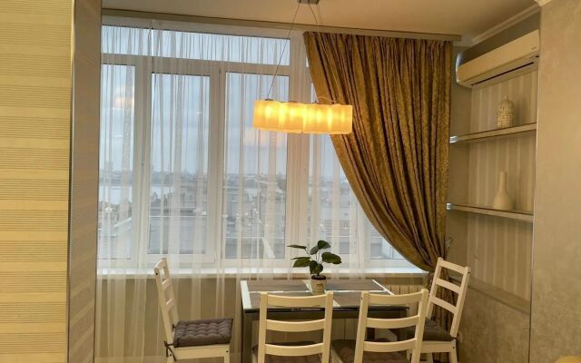 V Novom Elitnom Dome Flat