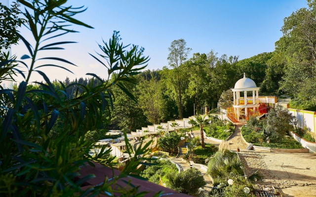 Deesa Hotel