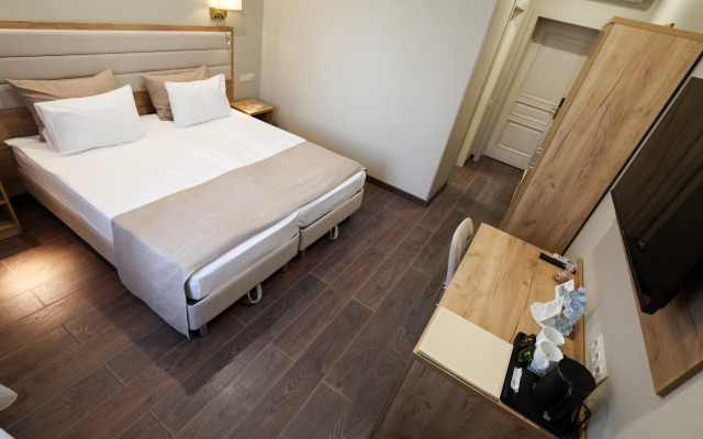 Гостиный двор Зуевский