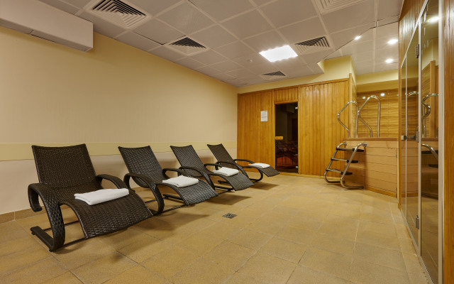 Marins Park Hotel Moskva Prazhskaya Hotel