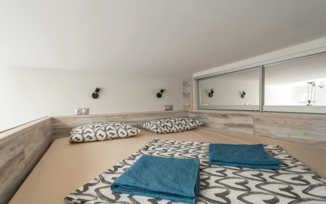 Apartments Apartamentyi Dvuhurovnevaya Studiya BestFlat24 Vladyikino