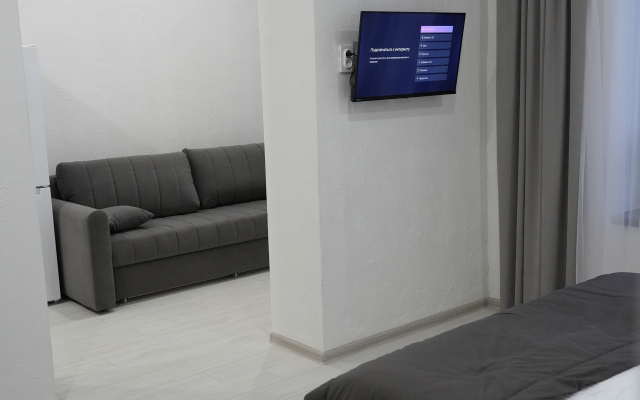 Апартаменты на Светлой 18 (306)