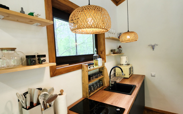 Zhivopisniy ostrov Glamping