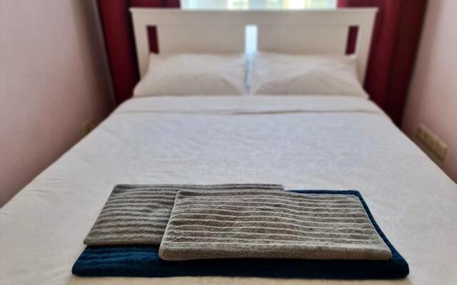 Квартира Уютная двухкомнатная на Усачева