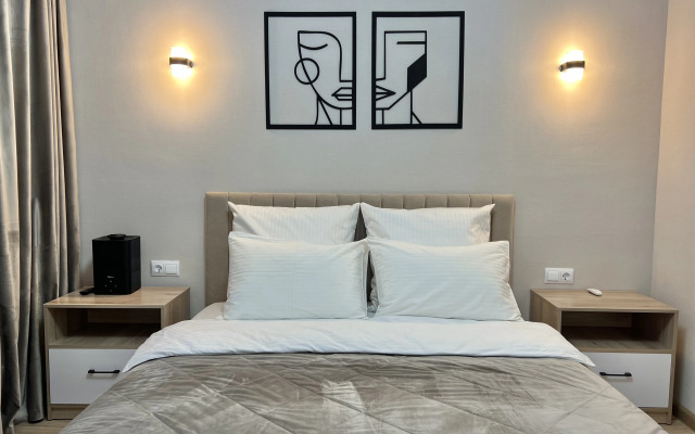 Квартира 3-комнатная на  Никитина 38