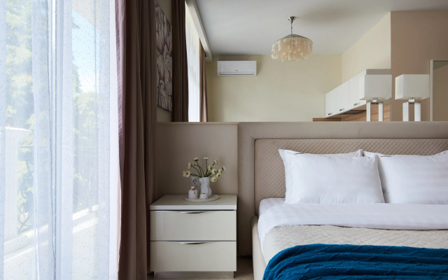 Red Apartments Pokrovskiy Park Iris Apartments